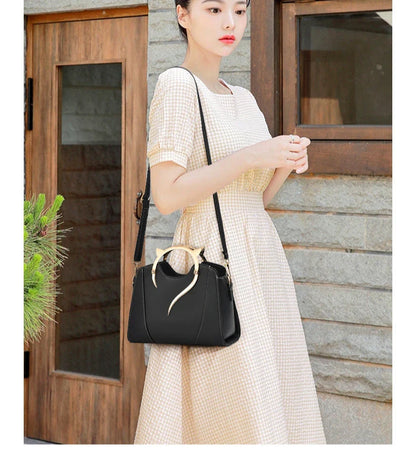 Fashion Leather Shoulder Bag & Chain Purse for Women | Small Crossbody & Trendy Underarm Bag (Square Satchel Handbag)